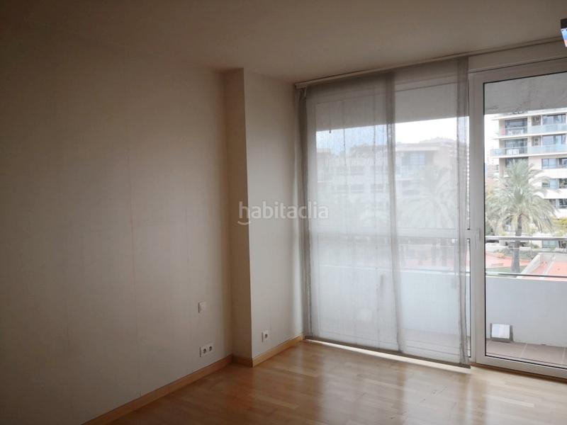 Foto c591f08f-7419-4f67-b751-a458a90360e1. Affitto appartamento con riscaldamento parcheggio piscina in Barcelona