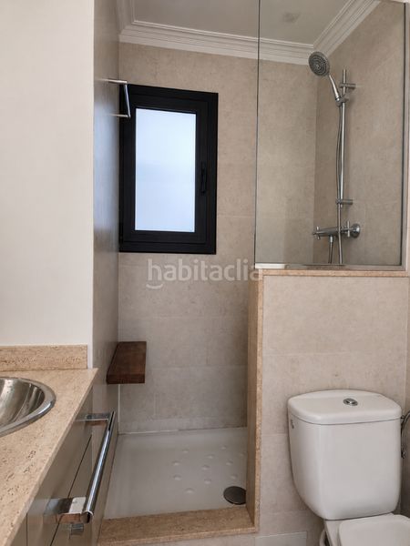 Foto 4d160773-ba16-458a-ba99-f9d2d02c148f. Àtic amb calefacció a Putget - Farró Barcelona
