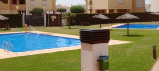 Apartamento  Avinguda de santa margarida. Se vende apartamento 2 habitacion con piscina, parking y traster