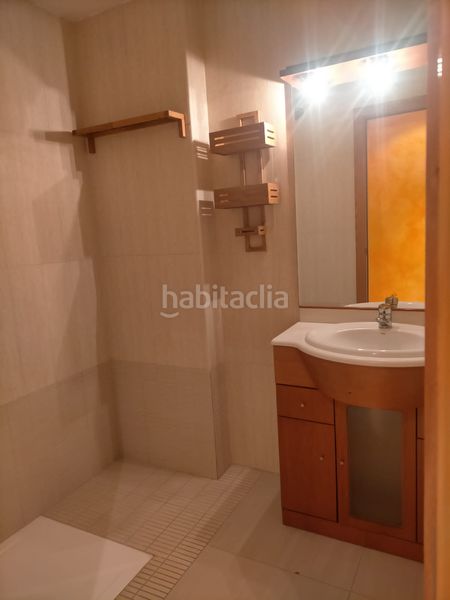 Foto 184a1bbc-d504-49d8-a24b-1c52c722208d. Piso oportunidad se vende piso en castelló d'empúries 3 hab parking privado en Castelló d´Empúries