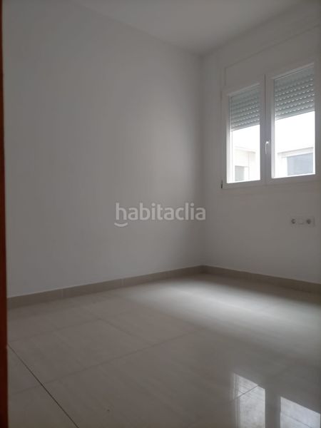 Foto c33a46b0-358e-4608-97ef-734f6e07e9cd. Piso oportunidad se vende piso en castelló d'empúries 3 hab parking privado en Castelló d´Empúries