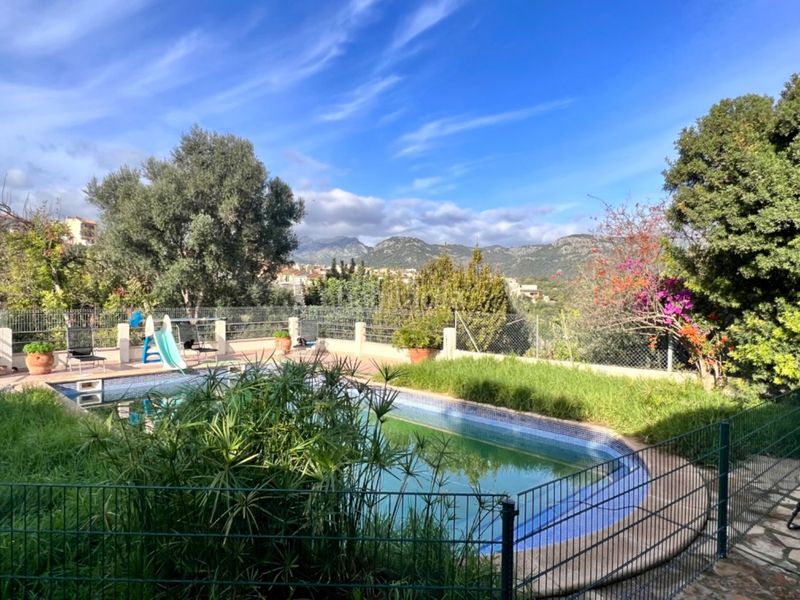 Foto 705434fe-0a87-48ff-b052-54972592f347. Casa amb aparcament piscina a Campanet