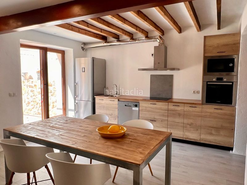 Foto 0d22e75b-9b47-4205-81d4-91d01a7d4b7c. Casa amb piscina a Campanet