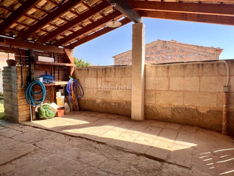 Foto 0e099198-314f-4157-a788-b4c242091697. Casa amb piscina a Campanet