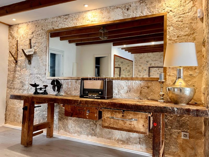 Foto edcf3035-26ba-4901-8cb5-f3c3753c6a31. Casa amb piscina a Campanet