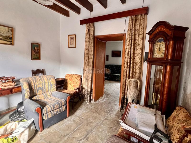 Foto ad2ebfe7-717c-4f21-9d54-2063b7060f47. Casa amb aparcament a Campanet