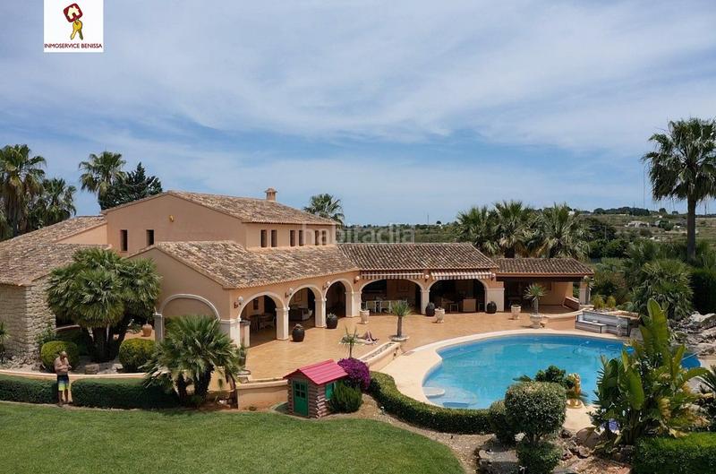 Foto 72336b9d-9a38-4748-9e01-a70e83af4ade. Chalet villa de lujo de estilo rustico en Benissa pueblo Benissa