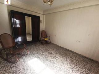 Pis a Benissa Pueblo. Piso con muchas posibilidades bien ubicado en benissa