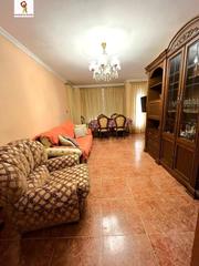 Lloguer Apartament a Benissa Pueblo. Amplio piso con balcón y excelente orientación