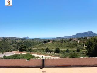 Terreno residenziale in Benissa Pueblo. Parcela en benissa con estupendas vistas al mar y a la montaña