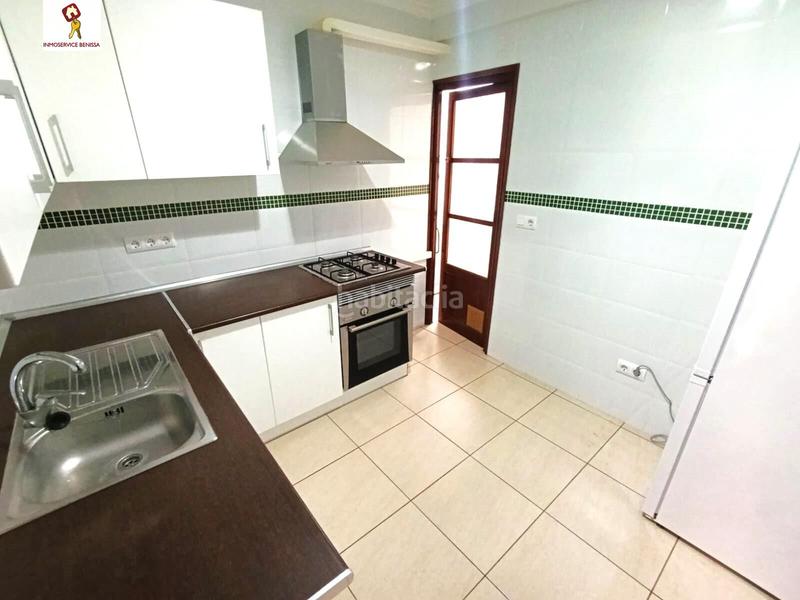 Foto 9094b415-d4e8-4894-9f42-cf8f0a4772b8. Alquiler apartamento  con balcón con buena ubicación en Benissa