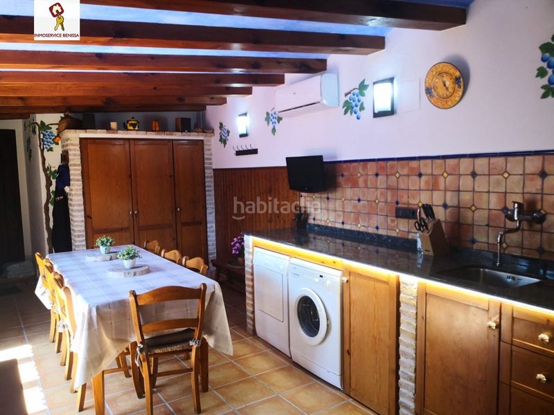 Foto f0e7c7a3-6496-43ed-970a-b144c7114d96. Affitto casa con piscina in Benissa pueblo Benissa