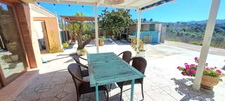 Location Maison à Benissa Pueblo. Bungalow con parcela y piscina comunitaria en alquiler en beniss