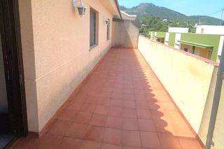 Appartement in Orba. Luminoso apartamento con vistas a la montaña en orba