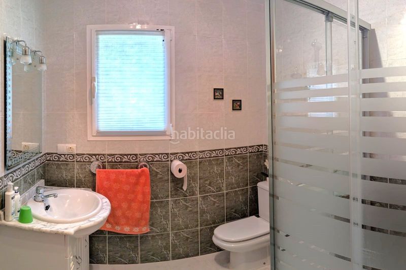 Foto 5bb57563-09c5-4e1a-adb3-a4b737438596. Casa amb piscina a Alcalalí