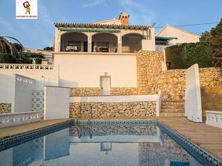 Xalet a Benissa Pueblo. Venta de villa en benissa estilo mediterráneo