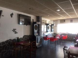Local Comercial a Llevant. Bar -restaurante en funcionamiento en reus