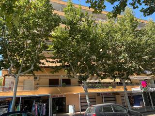 Flat in Roma 17. Piso de 3 habitaciones en el centro de salou con ascensor