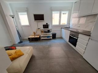 Lloguer Pis a Eixample. Solo para estudiantes espectacular piso de 3 enormes dormitorios