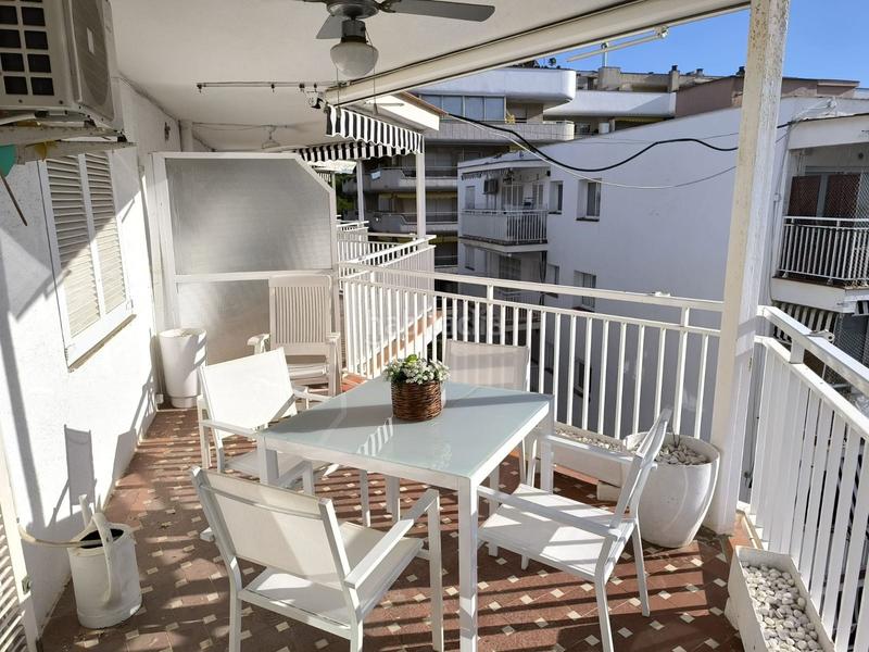 Foto 087427ef-97b7-48f7-988e-2d52d5a5a037. Piccolo appartamento in falset 17 in Mar i Camp - Platja dels Capellans Salou