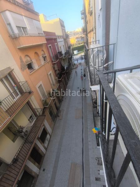 Foto edd896a9-efcd-4d77-8559-28d89abb6ab6. Alquiler piso comodo apartamento solo estudiantes seminuevo en serrallo con vistas al mar en Tarragona