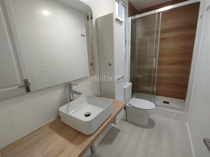 Foto 9433cd21-ff2b-473e-bbfd-c43ad7fbf374. Piso  reformado junto al mar 3 dorm.dobles , 2 baños, listo para entrar a vivir en Tarragona