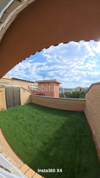 Foto 3415d2a7-934e-4e93-8ff3-66f7af941410. Ático espectacular ático dúplex de ensueño , licencia turística . 4 dormitorios y 2 baños con gran terraza vista al mar y parki en Salou