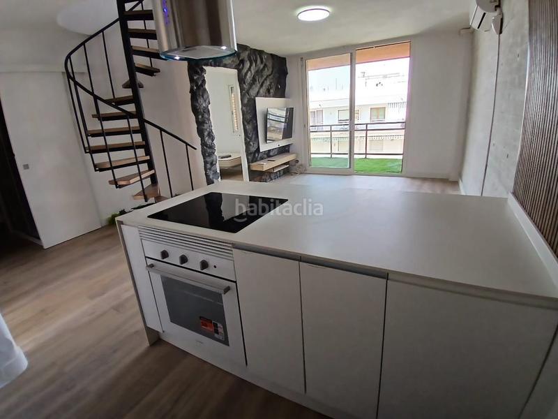 Foto 9014ddc0-1d8d-4406-bf35-6d1a105d7e1f. Ático espectacular ático dúplex de ensueño , licencia turística . 4 dormitorios y 2 baños con gran terraza vista al mar y parki en Salou