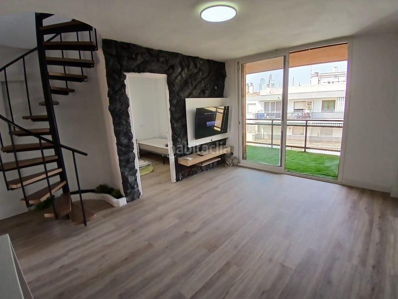Foto c978672d-7c2b-4bee-adf7-8f36727e3ada. Ático espectacular ático dúplex de ensueño , licencia turística . 4 dormitorios y 2 baños con gran terraza vista al mar y parki en Salou