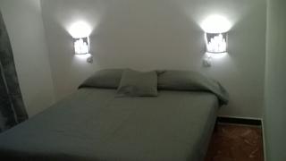 Location Appartement à Barris Marítims. Comodo piso en serrallo para estudiantes