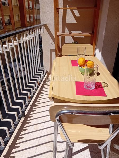 Foto 2a6430b4-4157-4543-9111-d52aae036ae1. Appartamento con riscaldamento in Llevant Reus