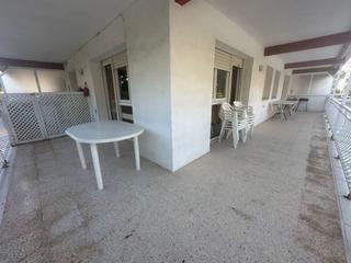 Apartament  Pau casals 114. Estupendo apartamento de 4 habitaciones y 2 baños con ascensor a