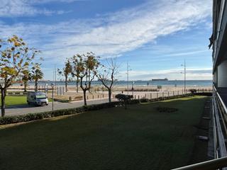 Apartamento  Pep ventura 28. Estupendo apartamento de 4 habitaciones, ascensor, piscina, park