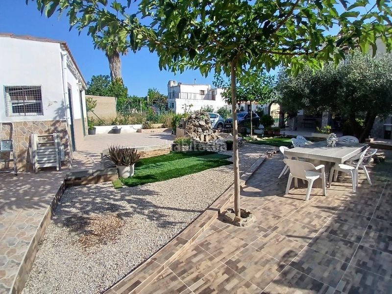 Foto c96b19d3-a580-4bc2-a0b4-cd5a362a4b69. Casa amb calefacció a Valls