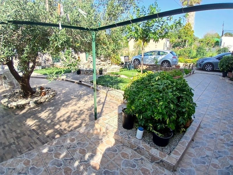 Foto db61f631-e916-4634-927e-b7a2910383f1. Casa amb calefacció a Valls