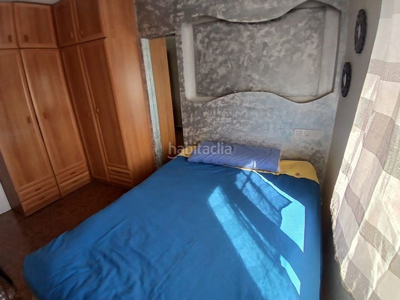 Foto de83f933-d1c2-4948-97f8-e012721a6d5f. Casa amb calefacció a Valls