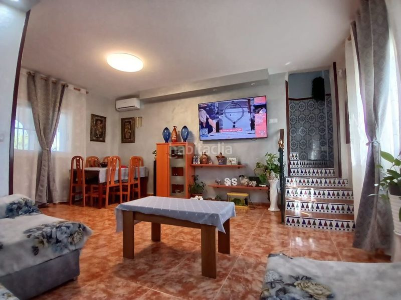 Foto fe160b69-ba00-4f50-9640-8dd5a000f1a3. Casa amb calefacció a Valls