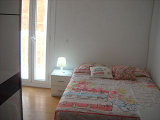 Location Appartement à Eixample. Comodo piso en alquiler al lado rambla nova solo para estudiante