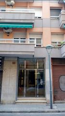 Flat  Pau del protectorat 21. Estupendo piso de 3 habitaciones y 2 baños reformado con ascenso