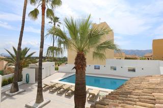 Locale commerciale in Pueblo-Ubanizaciones. Hotel en venta en alfaz del pi