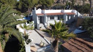 Casa a El Tossal-Bello Horizonte. Villa única lista para entrar a vivir en venta entre altea y la