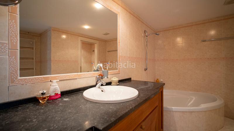 Foto 312c2388-7e70-494f-9bcc-2e0f48d6c7a7. Pis amb piscina a Altea hills Altea