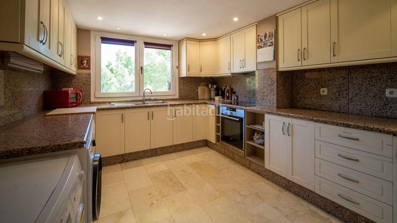 Foto 61efee8a-f47f-4154-a016-49b37f55b776. Pis amb piscina a Altea hills Altea