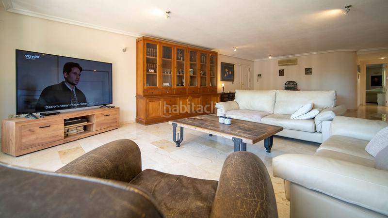 Foto 8ce86b3d-be6a-43f8-b525-7359a2e2c16d. Pis amb piscina a Altea hills Altea