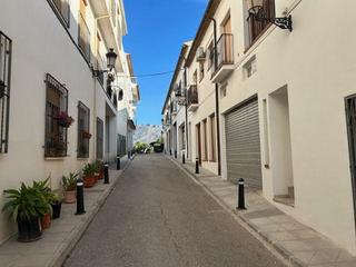 Pis a Guadalest. Apartamento amueblado en guadalest