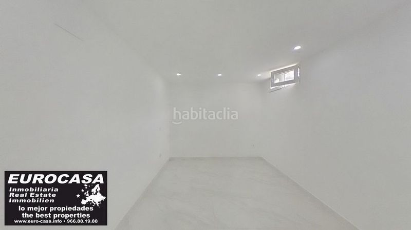 Foto 1205c373-bd9c-4d0d-a535-d515e38bedce. Casa amb piscina a Coloma Nucia (la)