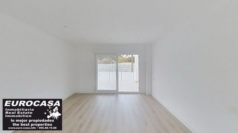 Foto b85f0089-d04c-44f7-8838-ea676fe83b51. Casa amb piscina a Coloma Nucia (la)