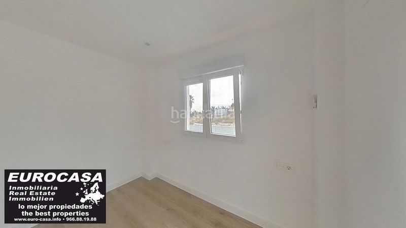 Foto bad80e0e-d8b6-44ff-93bf-1848730406b9. Casa amb piscina a Coloma Nucia (la)