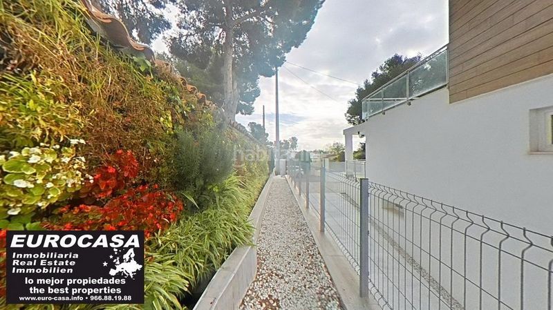 Foto d8981833-be33-41a6-9a75-d42d0ca49f5c. Casa amb piscina a Coloma Nucia (la)