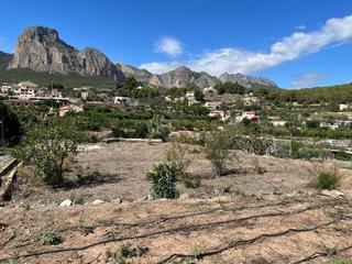 Residential Plot in Polop. Terreno rústico en polop